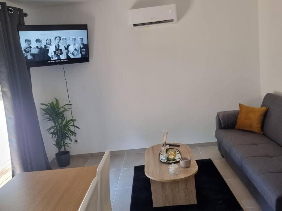Hébergement de vacances Maison Cosy Avec Petit Jardin